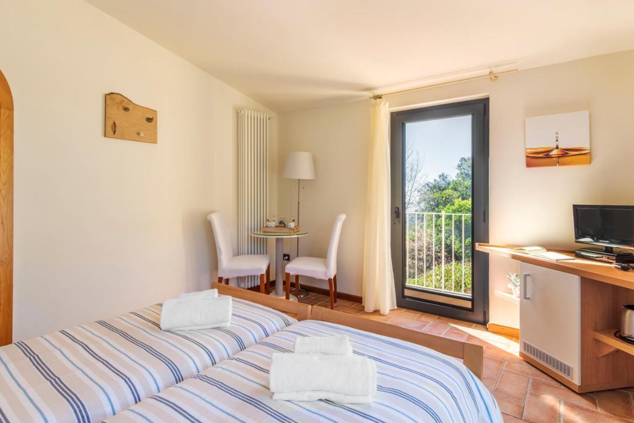 Chiatri Holiday Prato Verde المظهر الخارجي الصورة