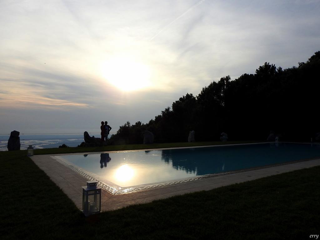 Chiatri Holiday Prato Verde المظهر الخارجي الصورة